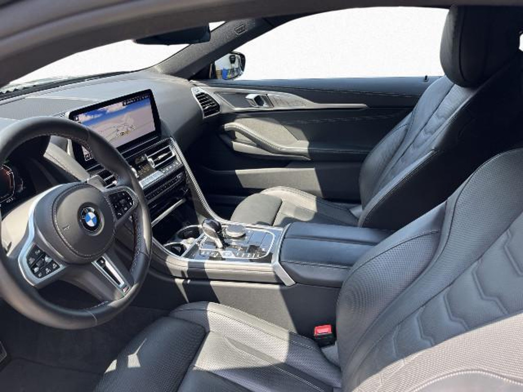 BMW M850