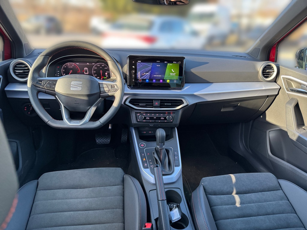 Seat Arona