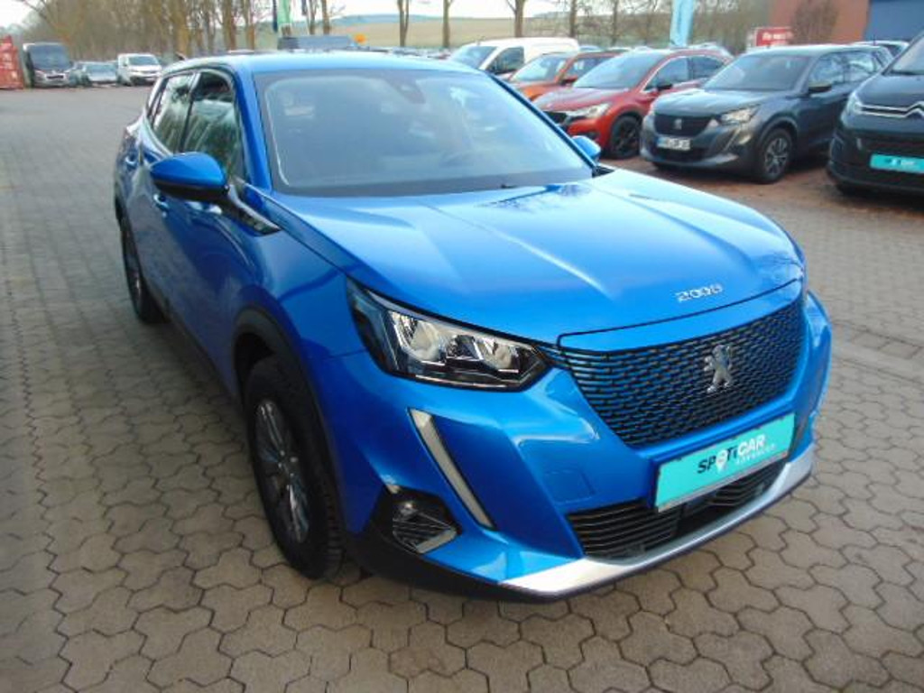 Peugeot e-2008