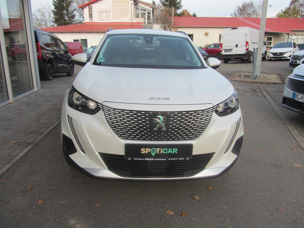 Peugeot e-2008