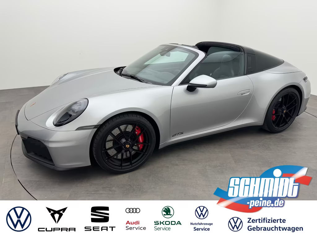 Porsche 911 GTS 4 992 Cabriolet Targa