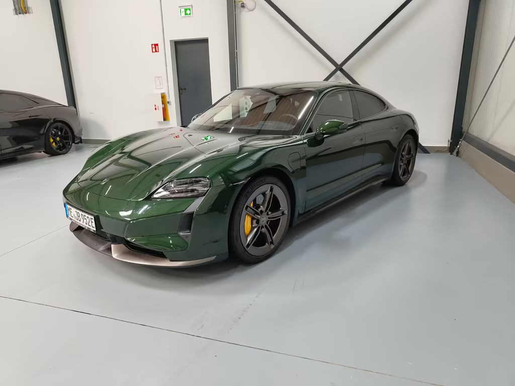 Porsche Taycan