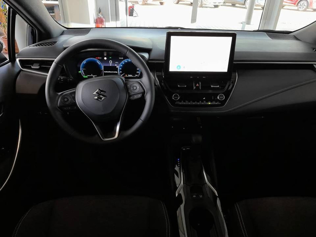 Suzuki Swace