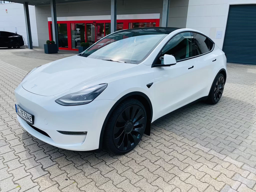 Tesla Model Y Performance