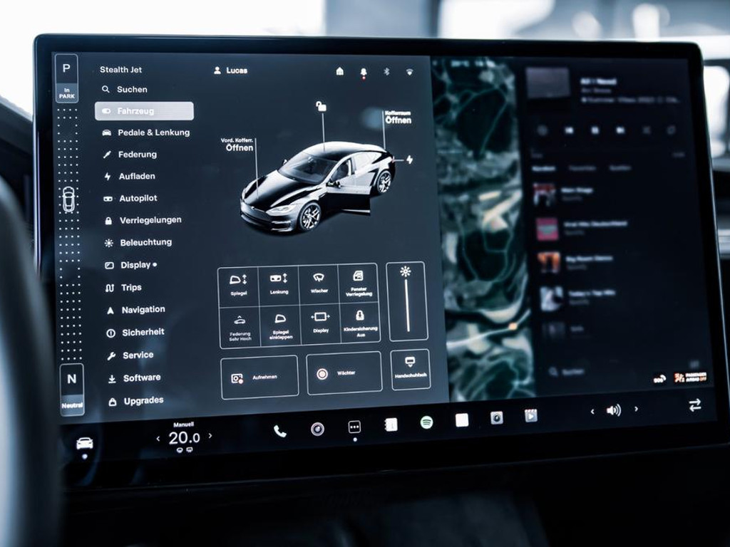 Tesla Model S