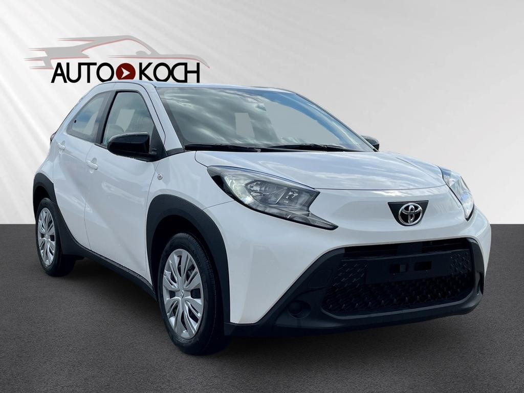 Toyota Aygo X Business 1.0 VVT-i VVT-i