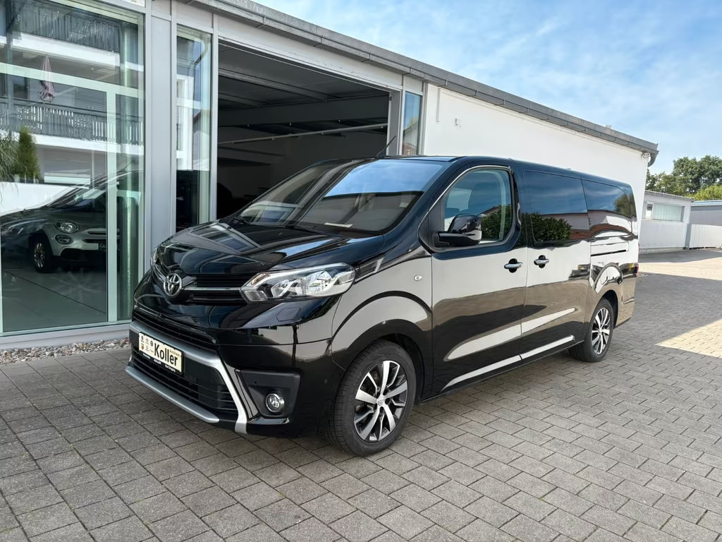 Toyota Proace (Verso) Proace Verso 2.0 D Autom L2 Navi 9Sitze PDC