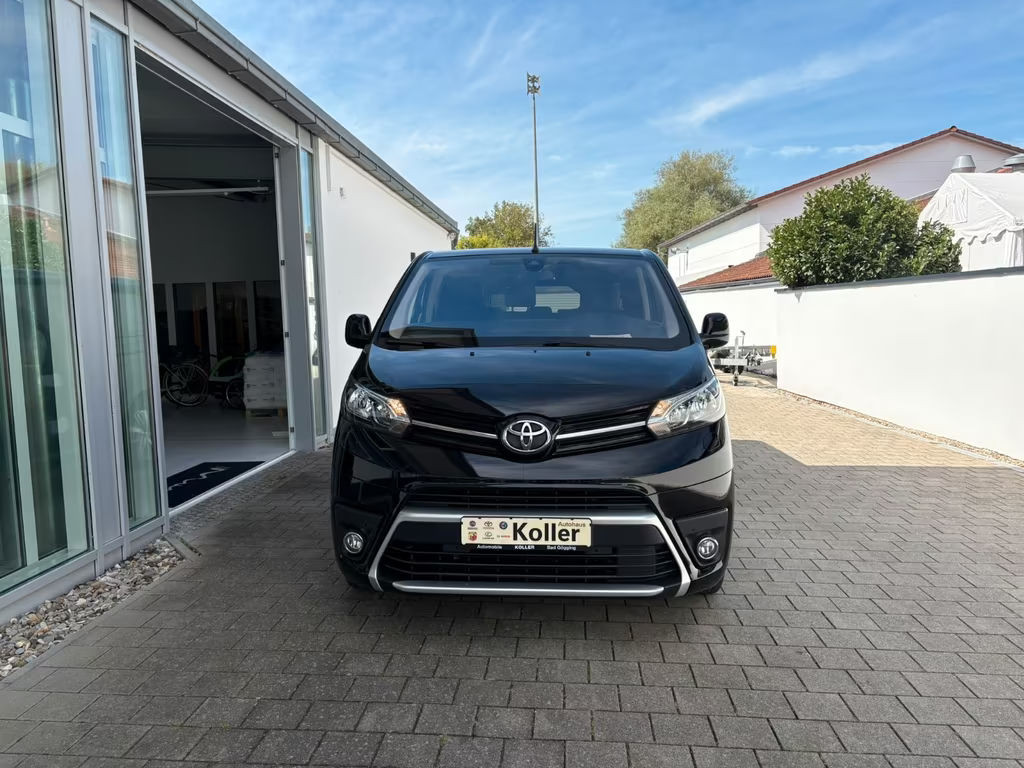 Toyota Proace (Verso)