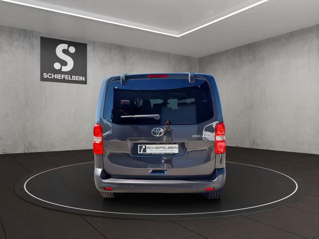 Toyota Proace (Verso)