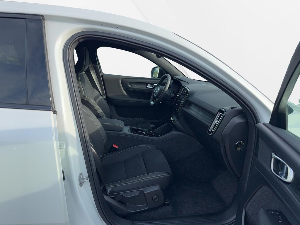 Volvo C40