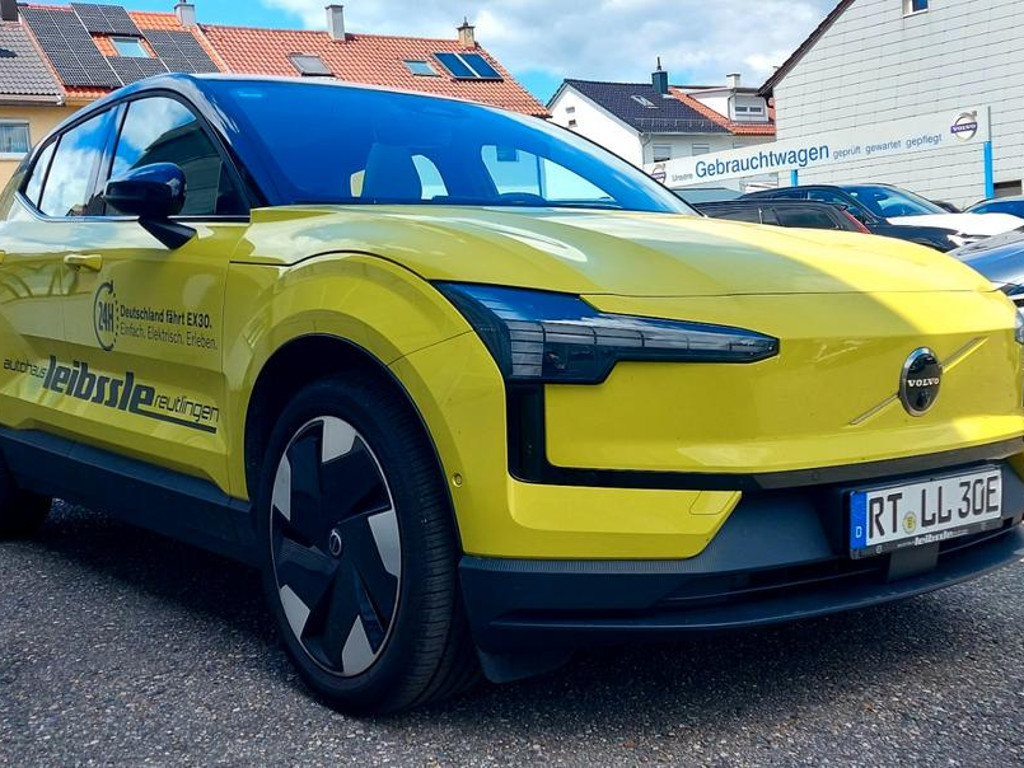 Volvo EX30