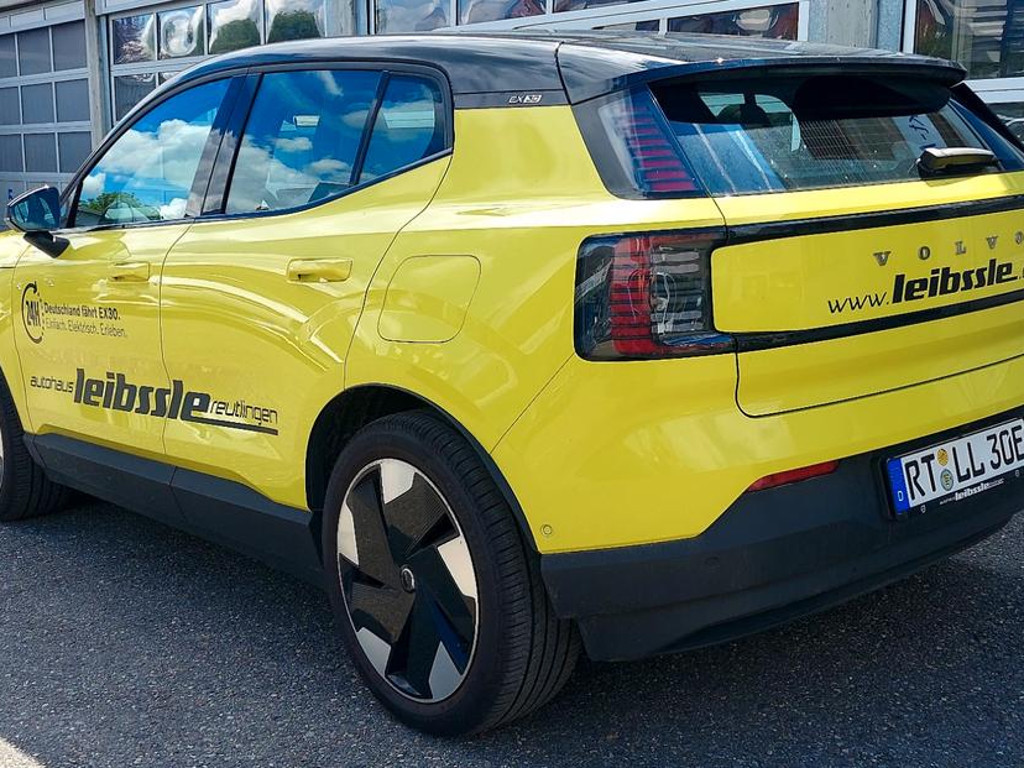 Volvo EX30