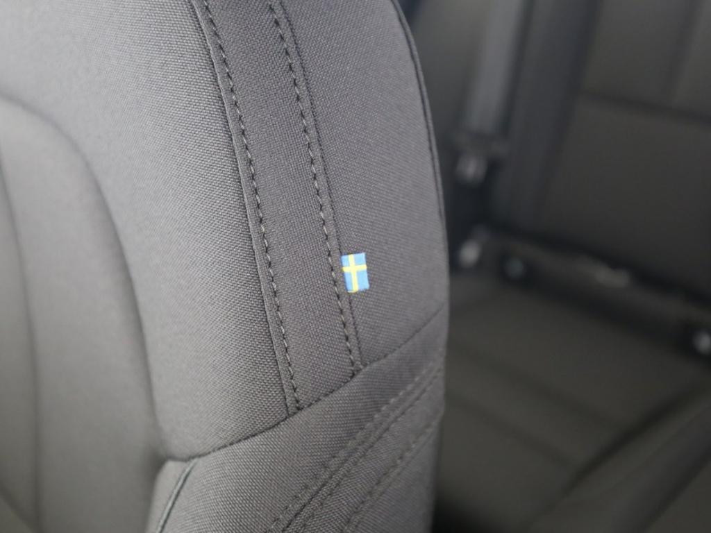 Volvo EX40