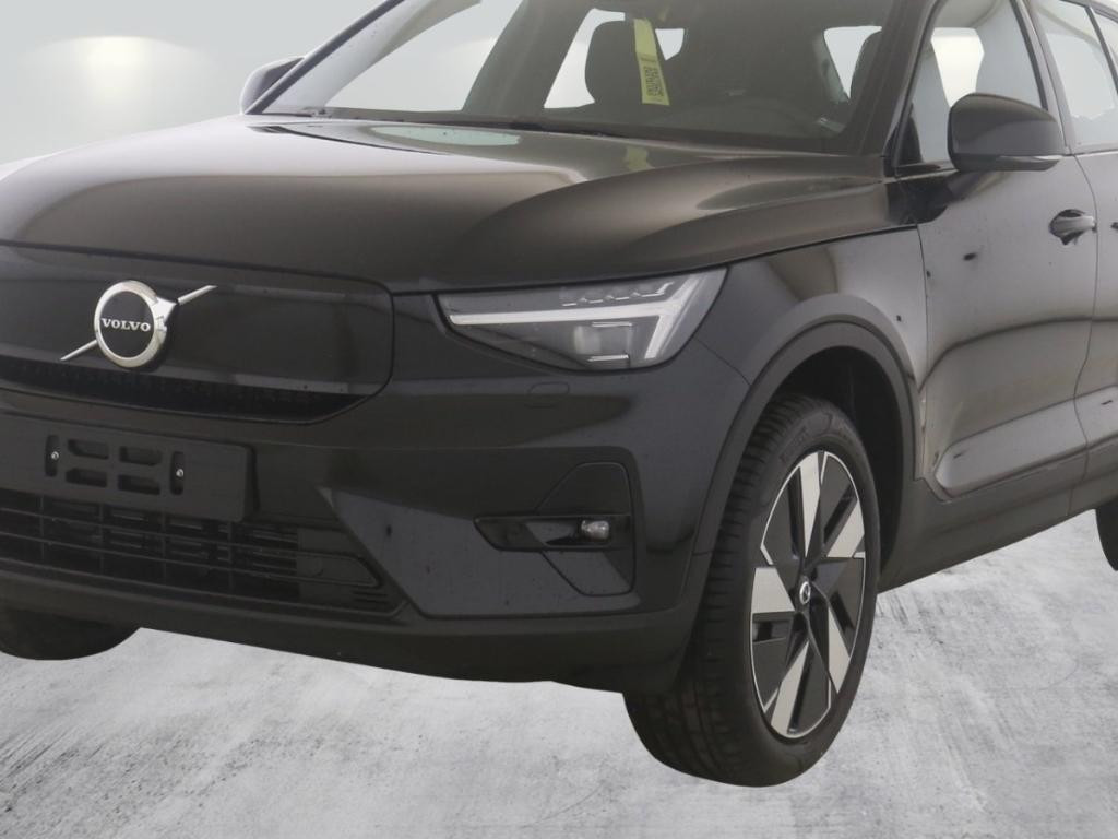 Volvo EX40