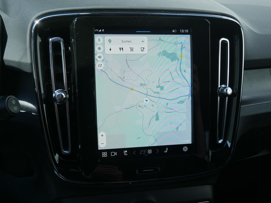 Volvo EX40