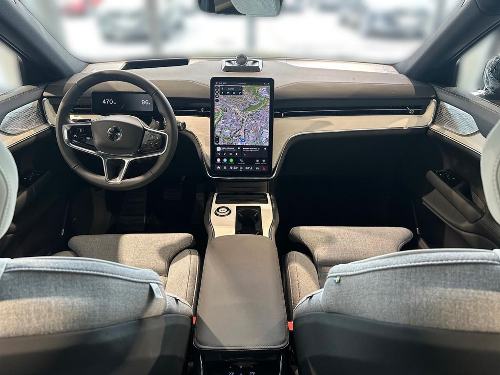 Volvo EX90