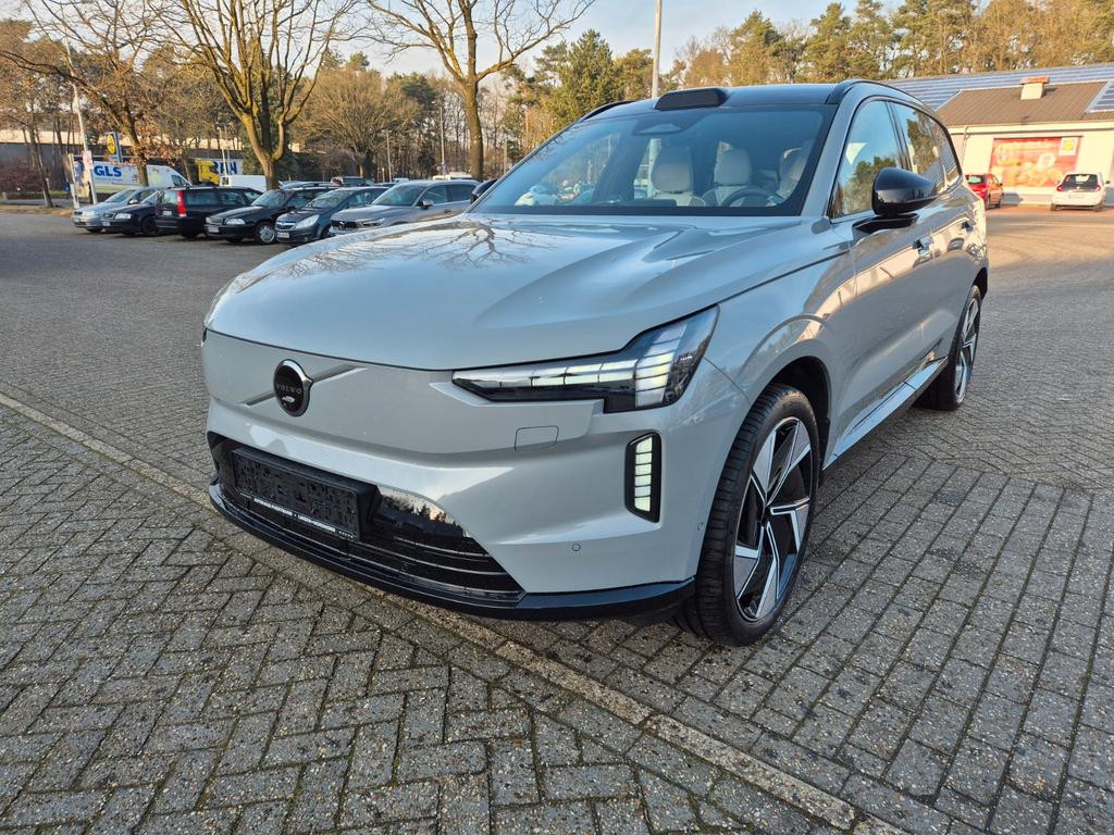 Volvo EX90