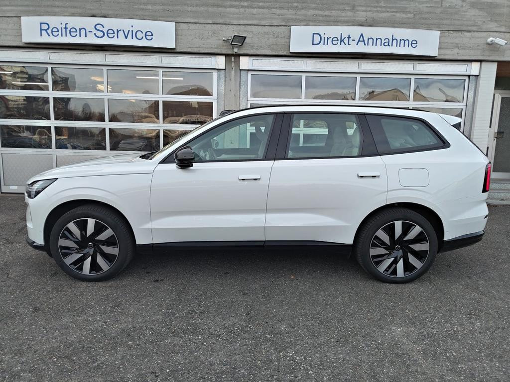 Volvo EX90