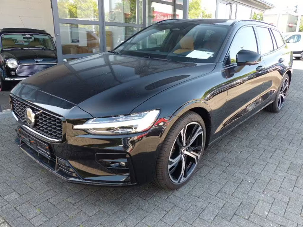 Volvo V60 Dark Ultra