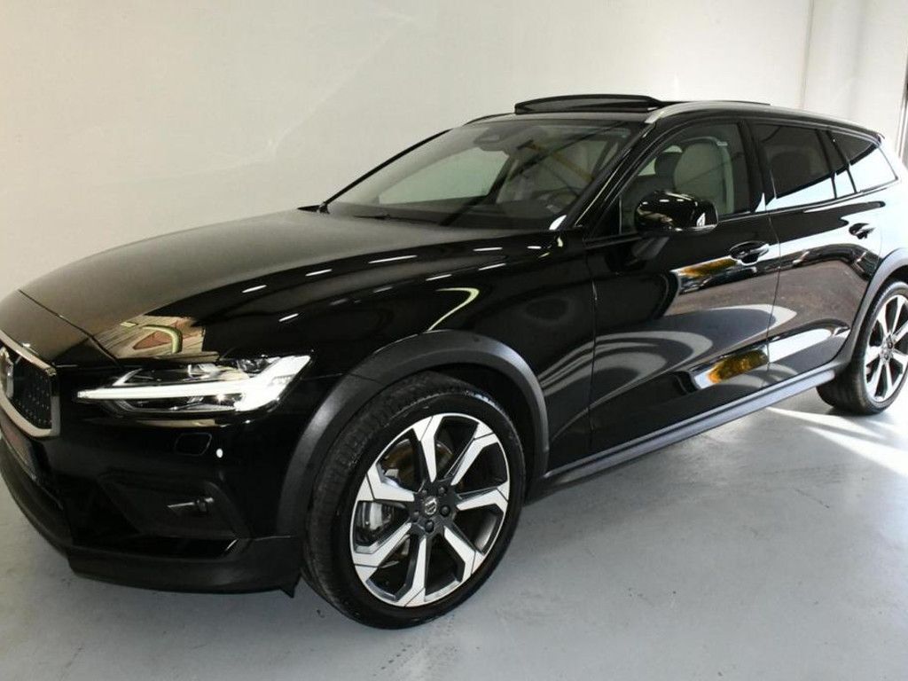 Volvo V60 Cross Country