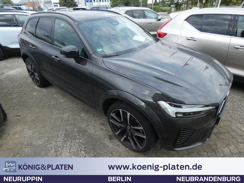 Volvo XC60 AWD Ultimate Dark
