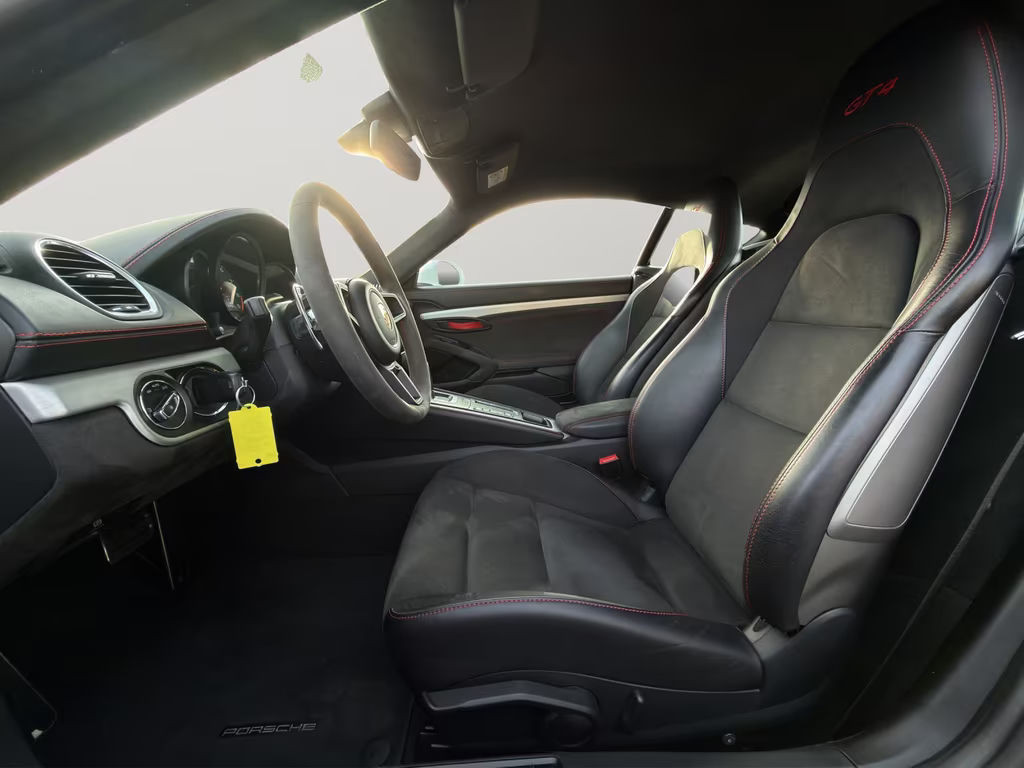 Porsche Cayman
