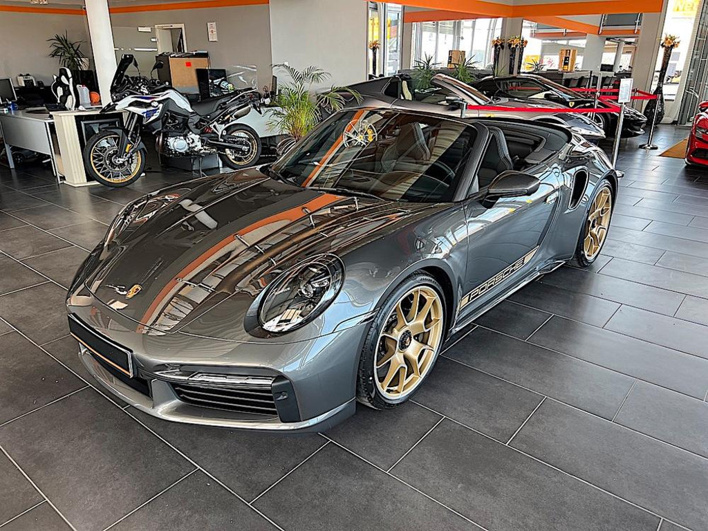 Porsche 911 Turbo 992 Cabriolet