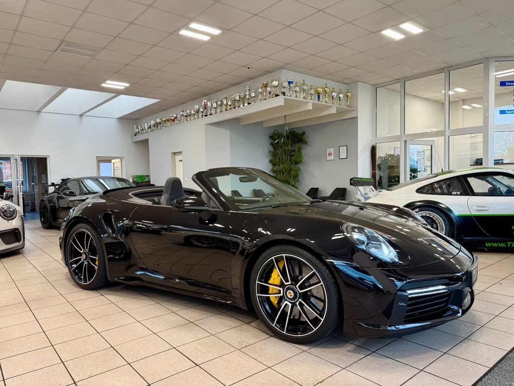 Porsche 911 Turbo 992 Cabriolet