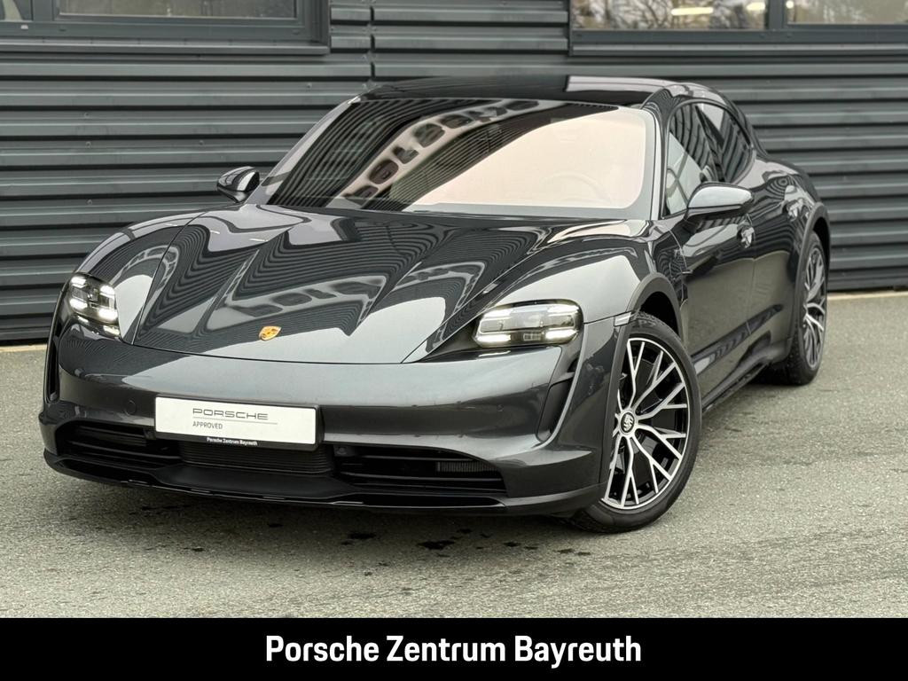 Porsche Taycan Cross Turismo 4