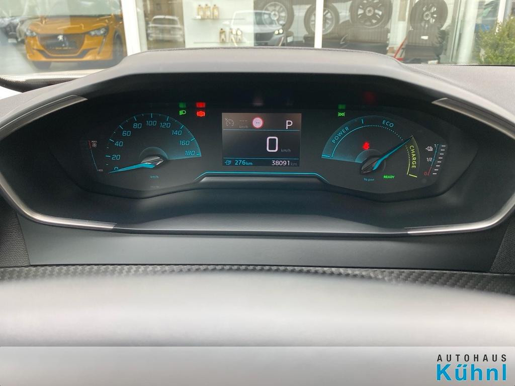 Peugeot e-2008