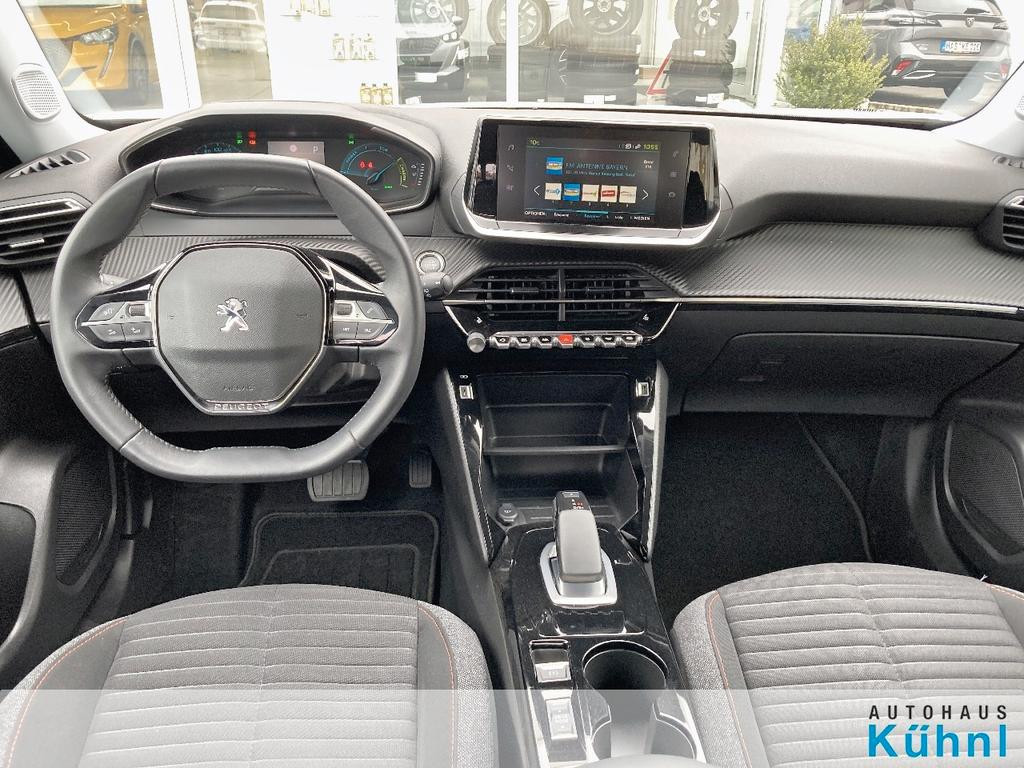 Peugeot e-2008