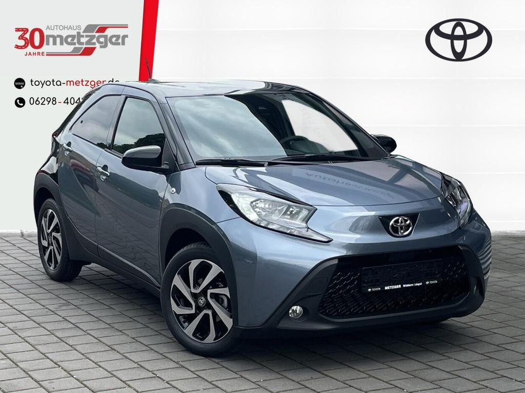 Toyota Aygo X Team D