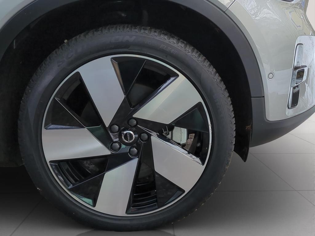 Volvo C40