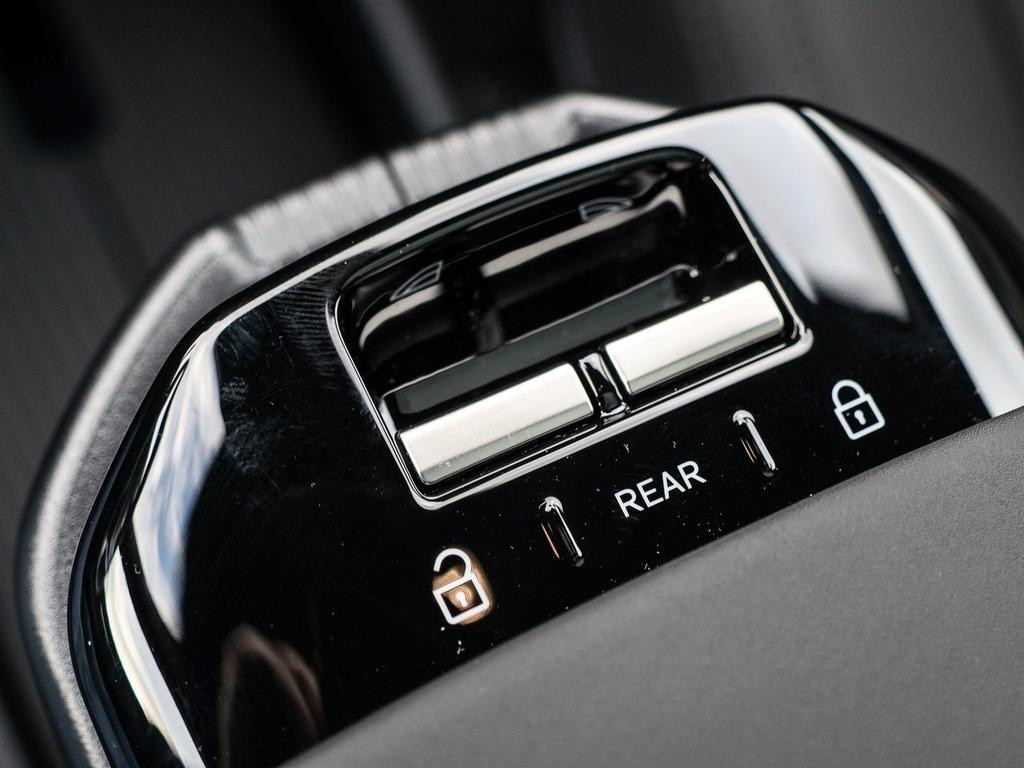 Volvo EX30
