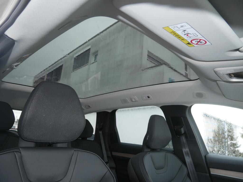 Volvo EX90