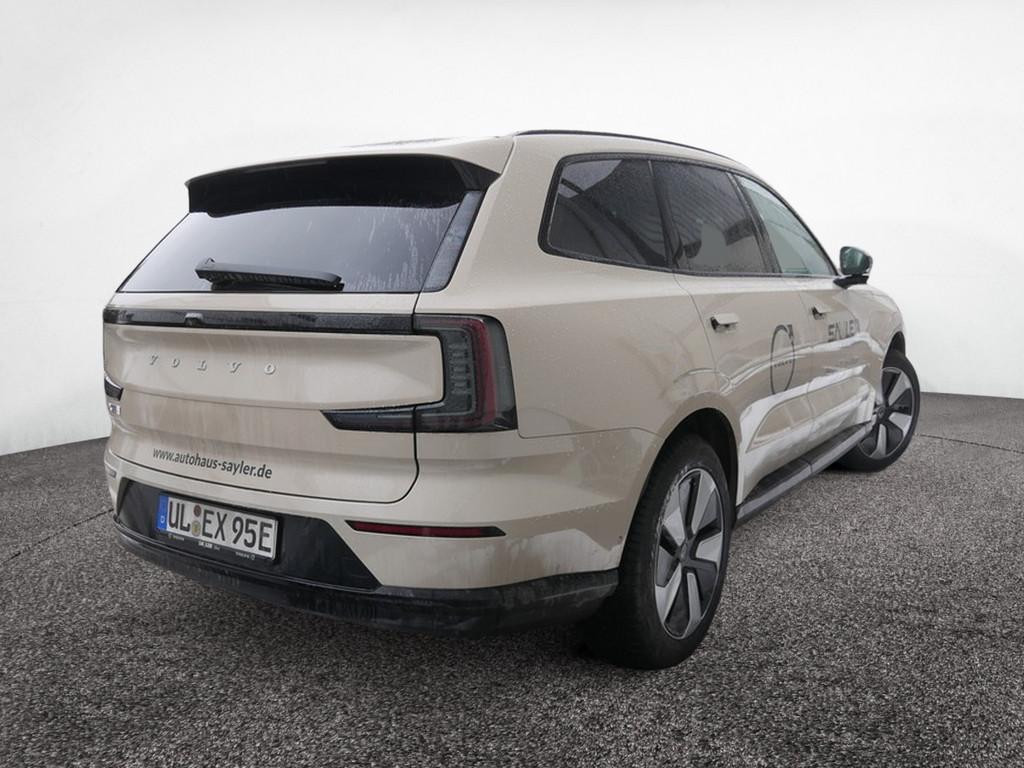 Volvo EX90