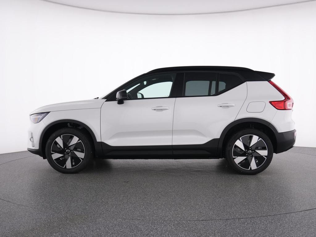 Volvo EX40