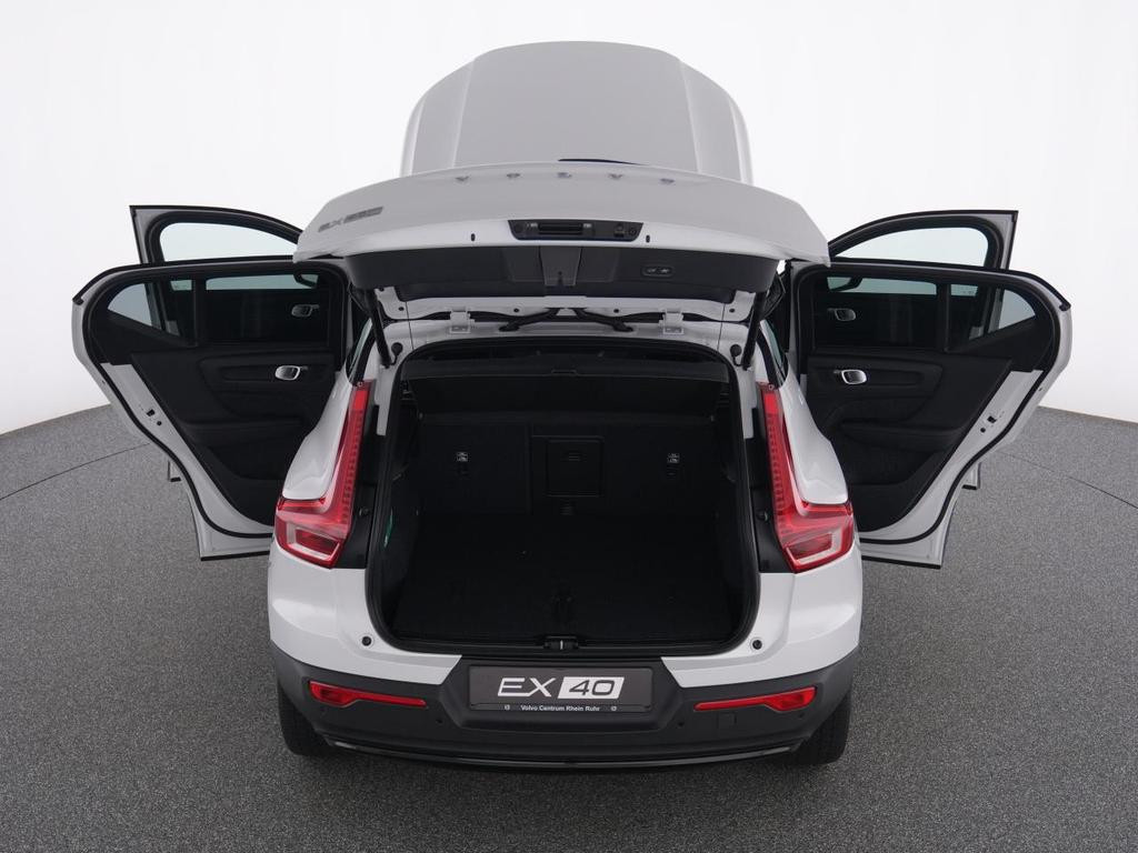 Volvo EX40