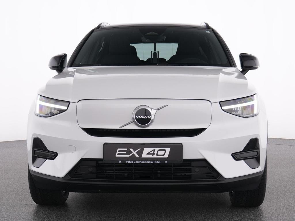 Volvo EX40