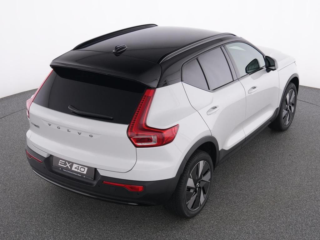 Volvo EX40