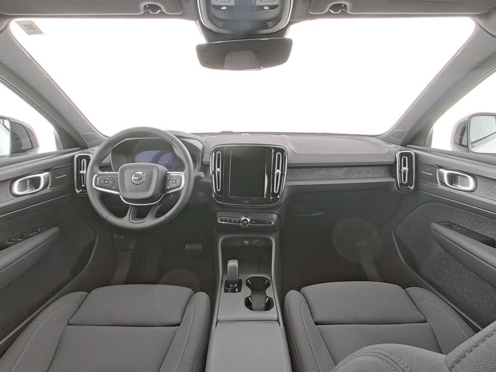 Volvo EX40