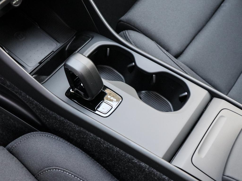 Volvo EX40