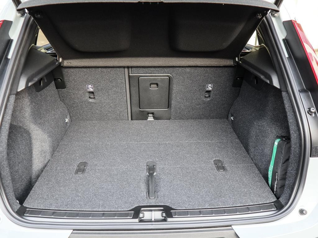 Volvo EX40
