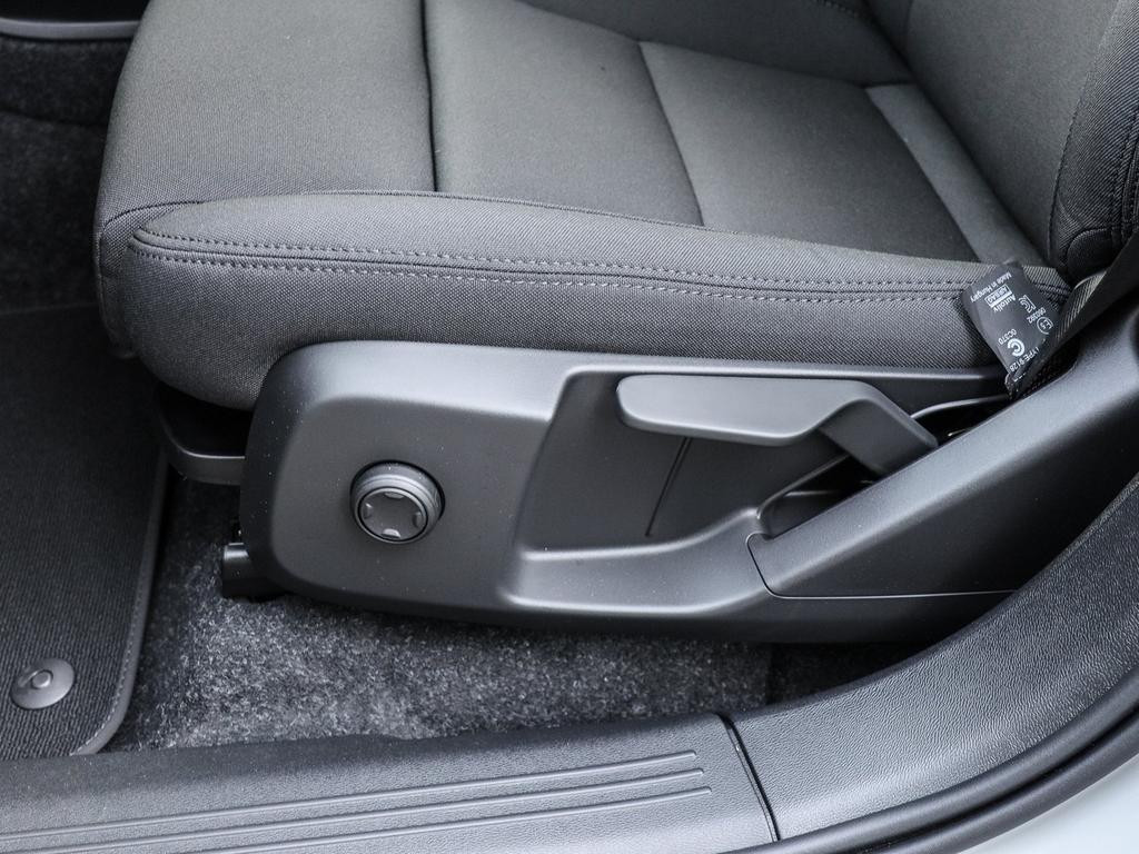 Volvo EX40