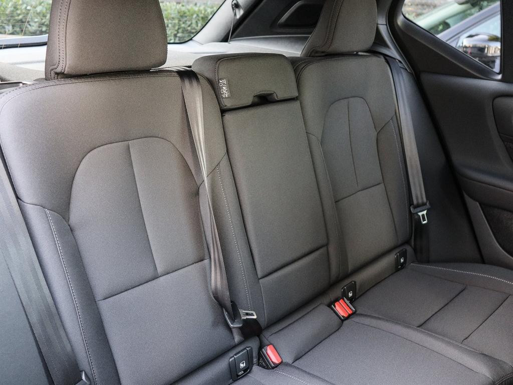 Volvo EX40