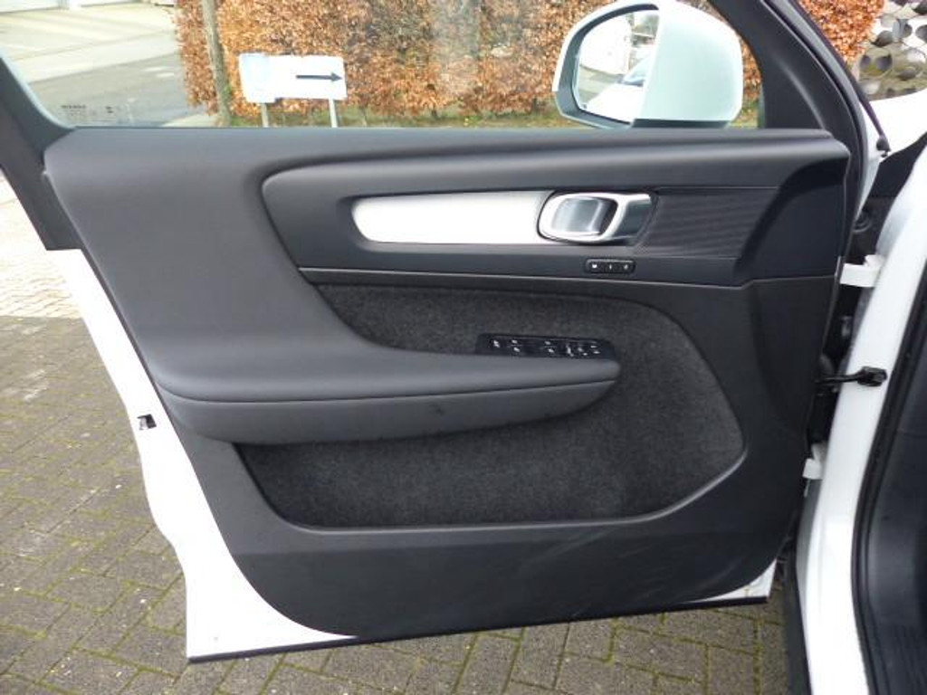 Volvo XC40 Core