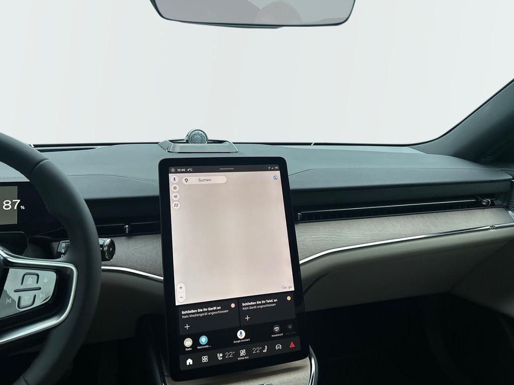 Volvo ES90