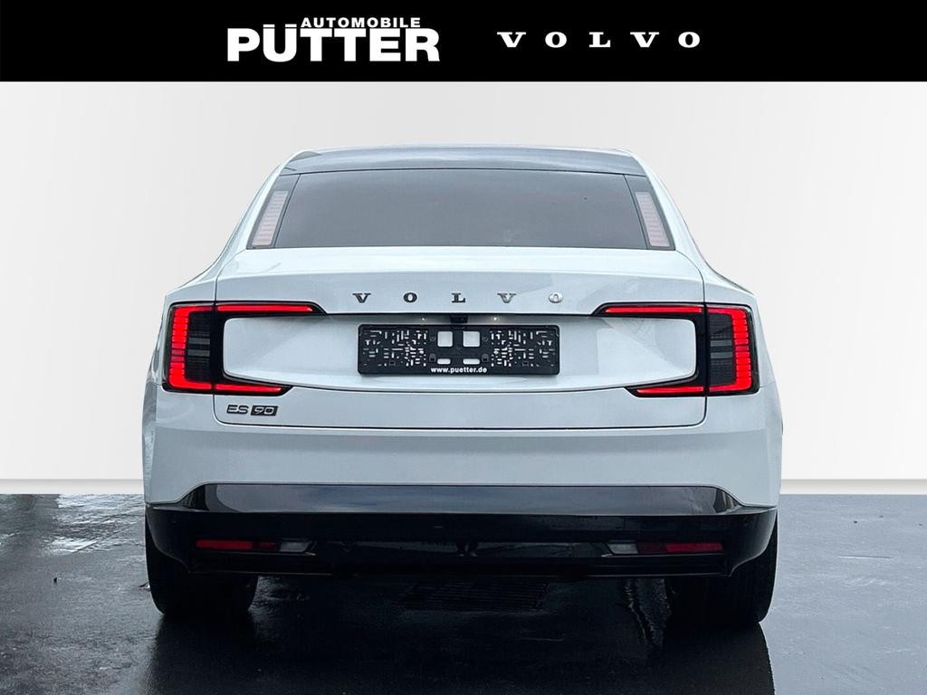 Volvo ES90