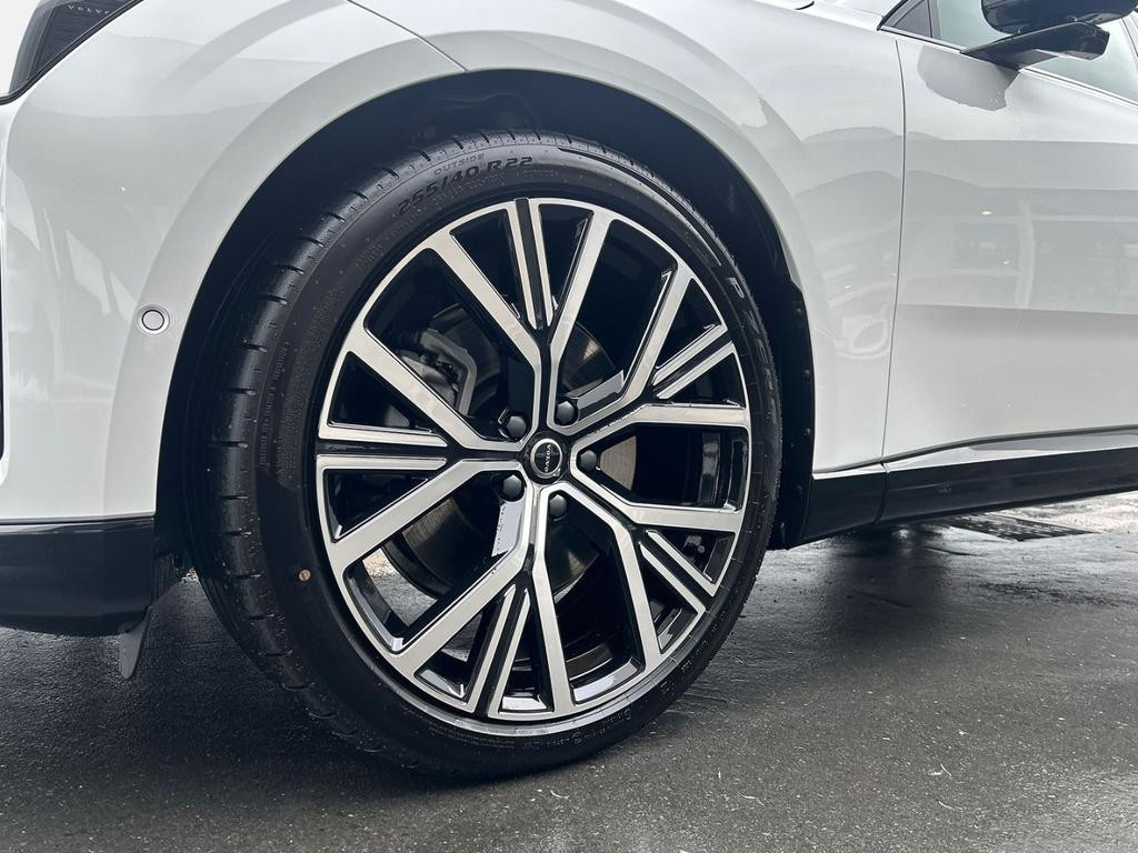 Volvo ES90