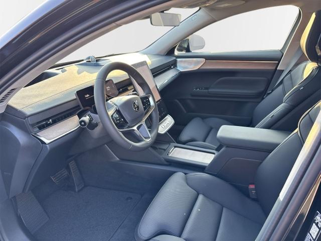 Volvo ES90